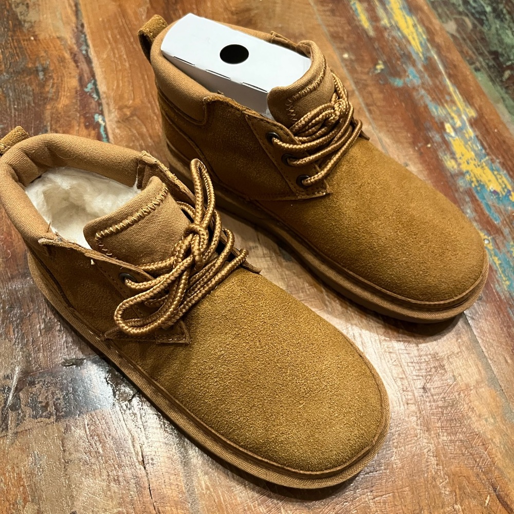New in Box Kids Advay Koolaburra by UGG Boots